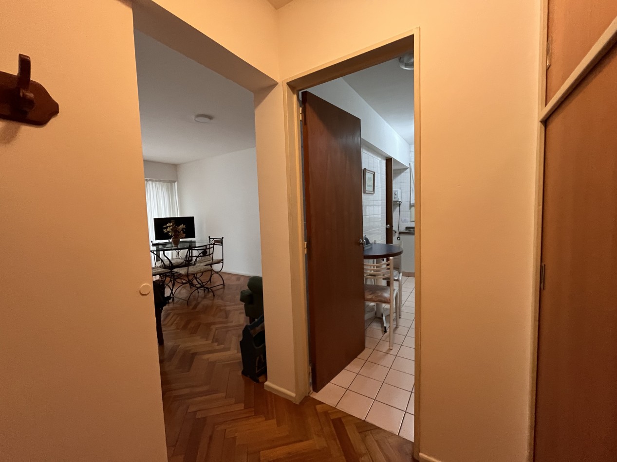 Apartamento en alquiler temporario.3 amb  amoblado. Barrio Norte. A una cuadra estacion subte Pueyrredon 