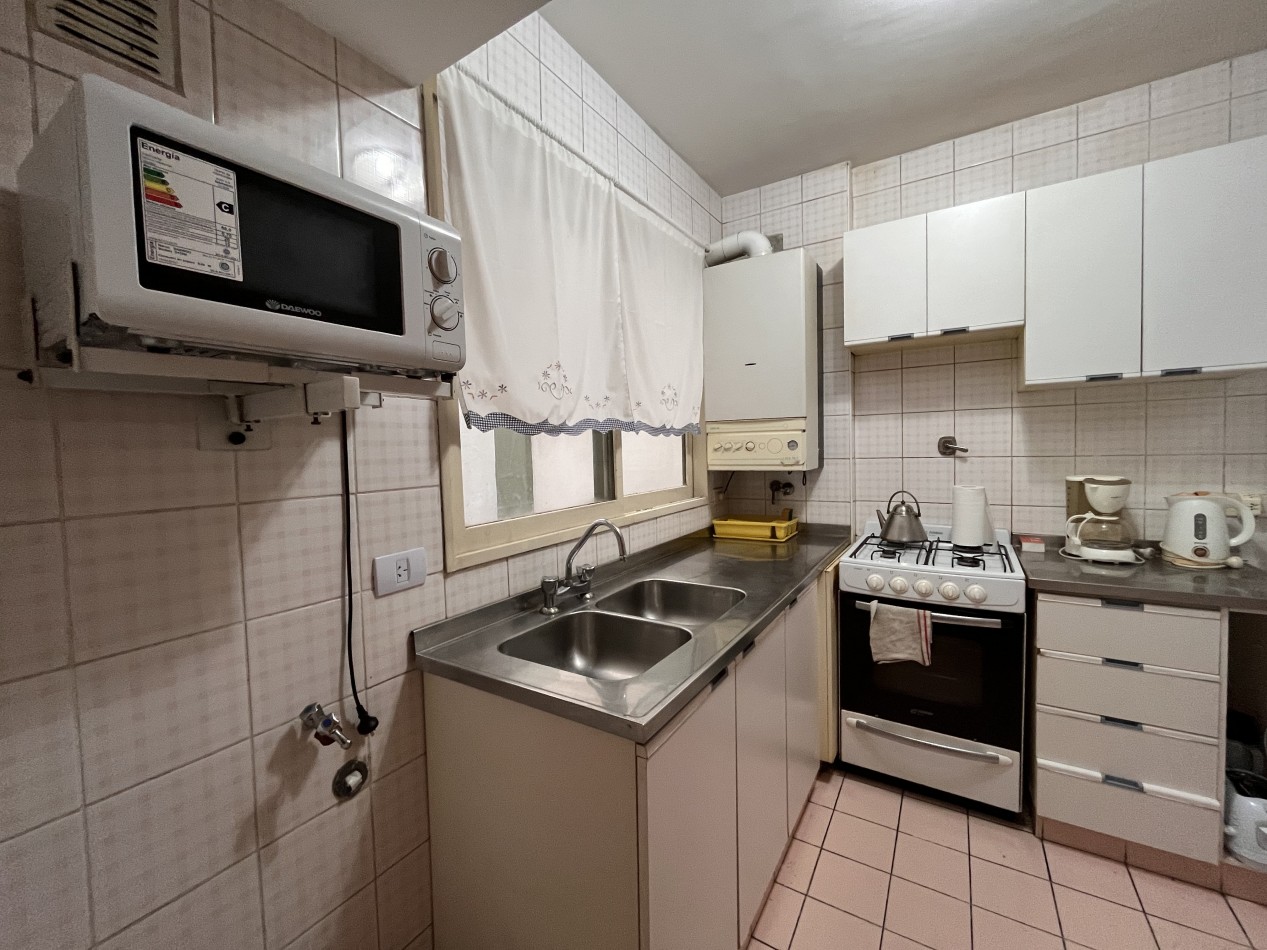 Apartamento en alquiler temporario.3 amb  amoblado. Barrio Norte. A una cuadra estacion subte Pueyrredon 