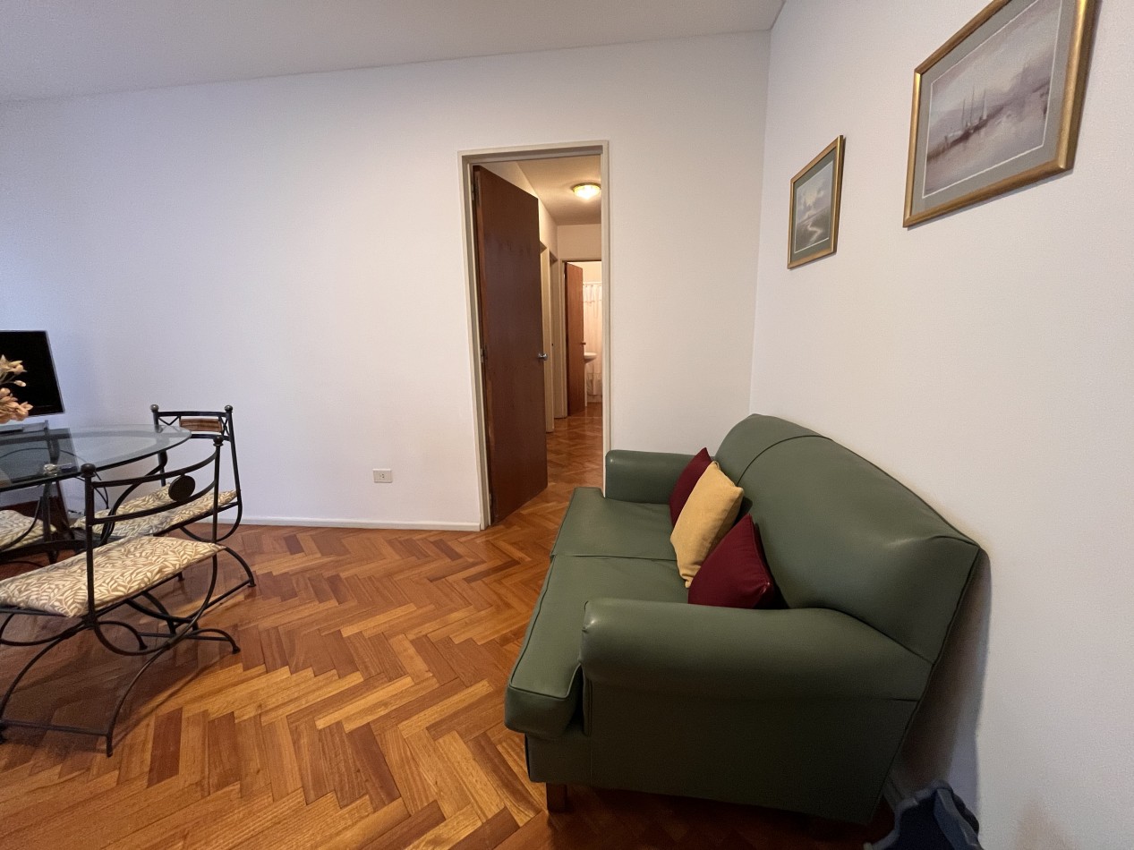 Apartamento en alquiler temporario.3 amb  amoblado. Barrio Norte. A una cuadra estacion subte Pueyrredon 