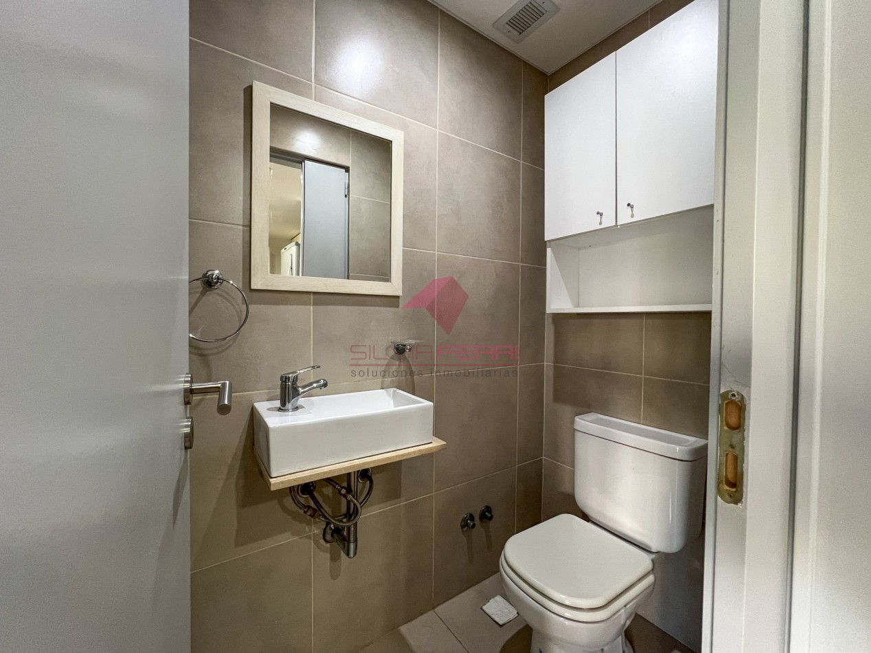 2 Ambientes Apto Profesional en Boulevard Charcas - Balcon, Baulera y Amenities - Ideal Inversion