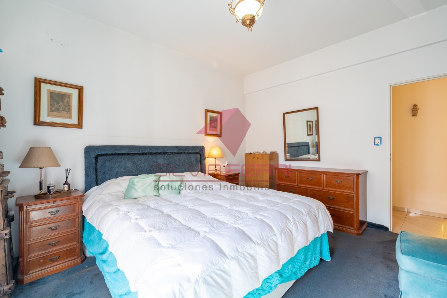 Venta Casa 6 ambientes con patio, parrilla y dos terrazas. Villa Devoto