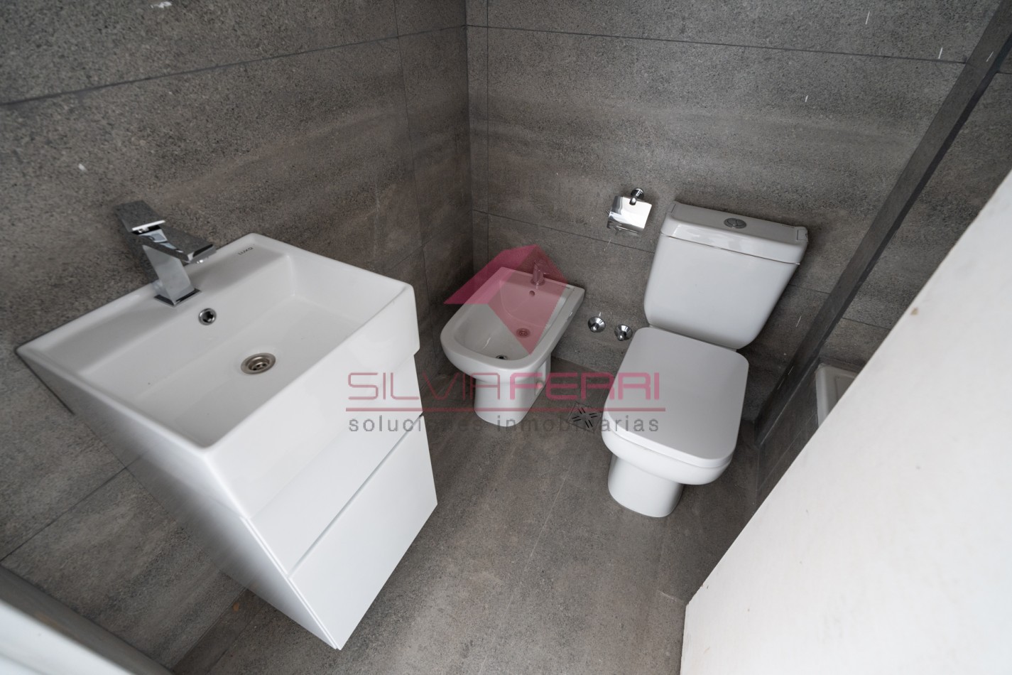 Departamento de 3 Ambientes a Estrenar con Balcon, Cochera y Amenities Premium - San Cristobal
