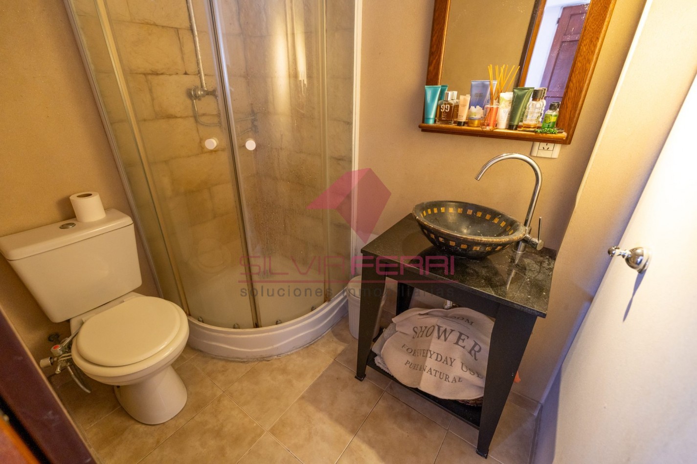 Venta Casa 6 ambientes con patio, parrilla y dos terrazas. Villa Devoto