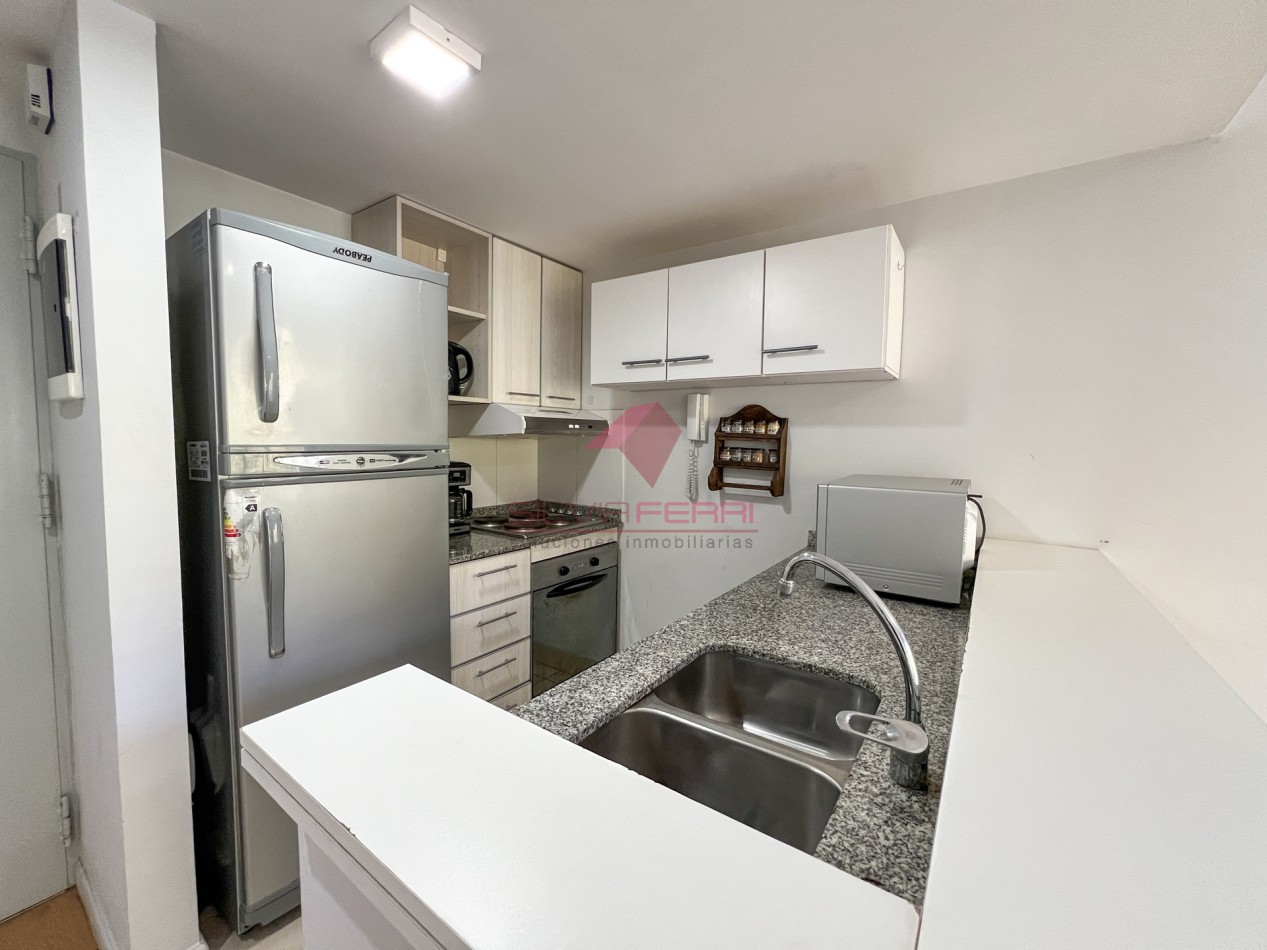 2 Ambientes Apto Profesional en Boulevard Charcas - Balcon, Baulera y Amenities - Ideal Inversion