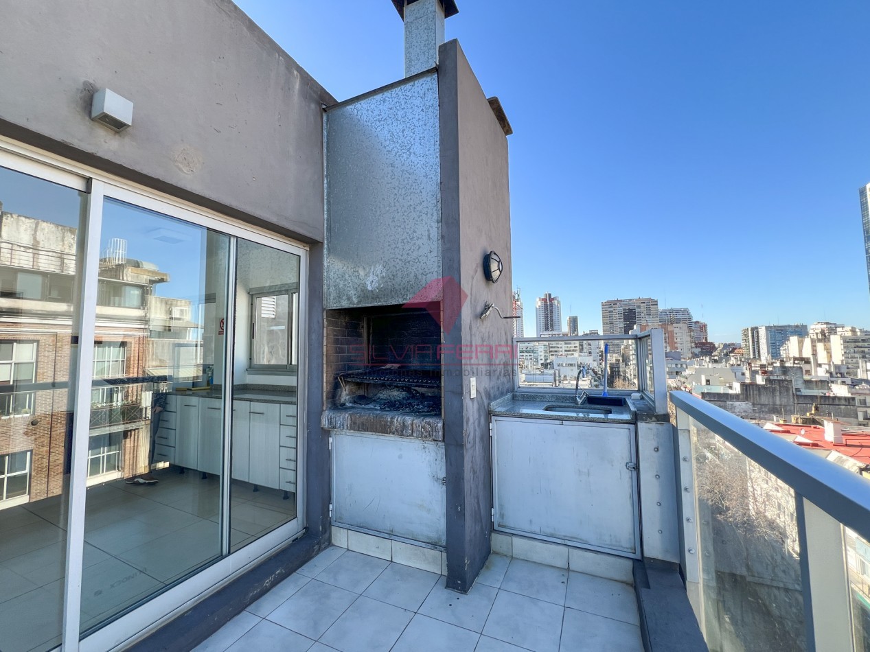 2 Ambientes Apto Profesional en Boulevard Charcas - Balcon, Baulera y Amenities - Ideal Inversion