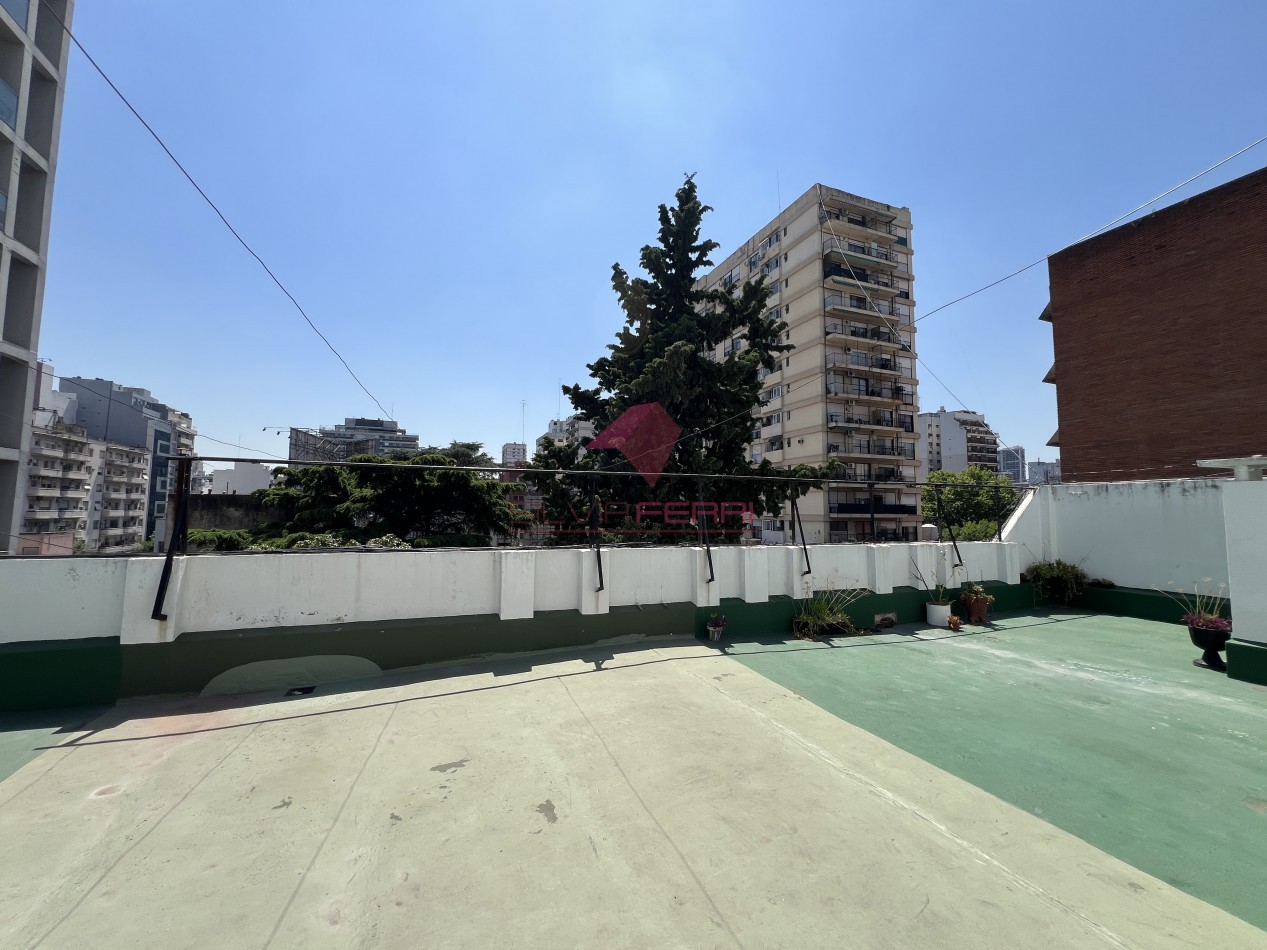 2 Ambientes - Apto Profesional y Apto Credito - Segundo Piso por Escalera