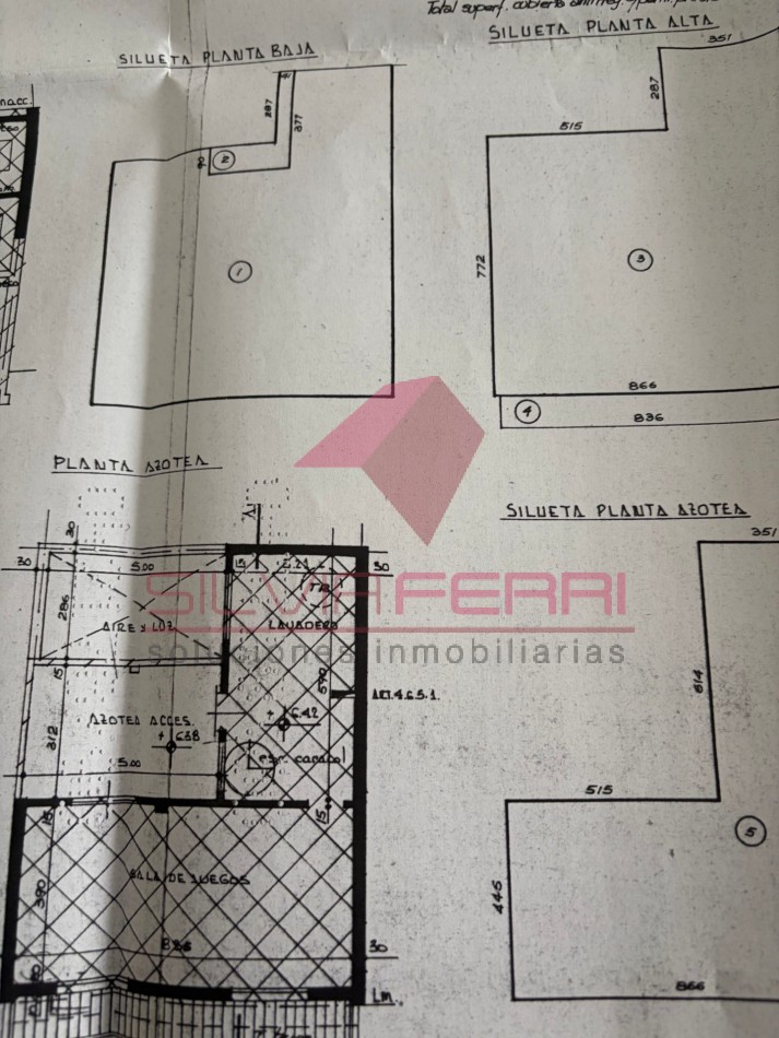 Venta Casa 6 ambientes con patio, parrilla y dos terrazas. Villa Devoto