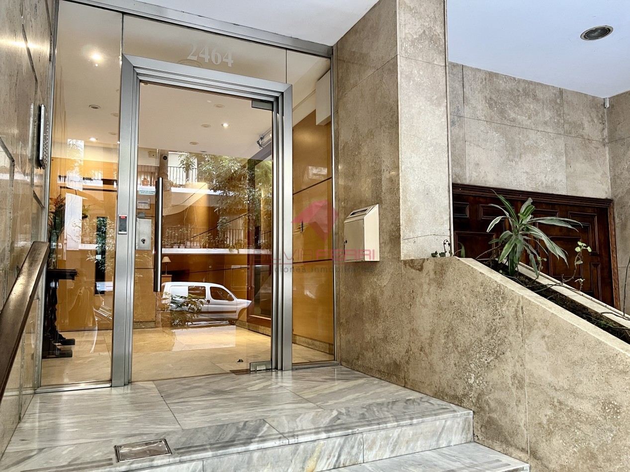 Venta departamento 2 amb + baulera. Reciclado totalmente . 4to piso lateral. Ubicado en el limite entre Colegiales y Belgrano