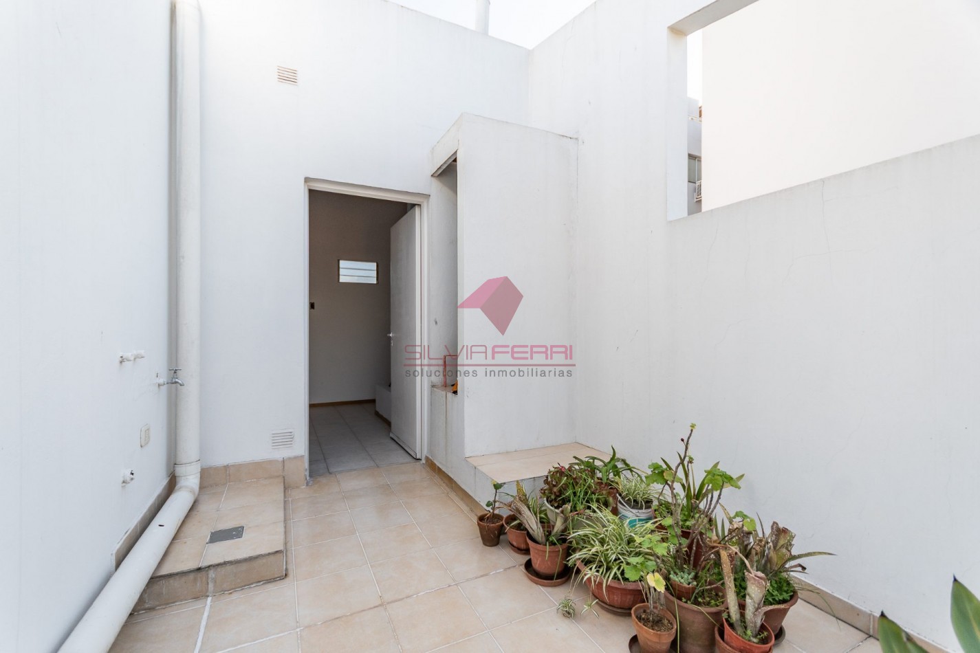 Venta 2 amb en duplex con balcon aterrazado y terraza propia en Villa Urquiza- Apto Credito 