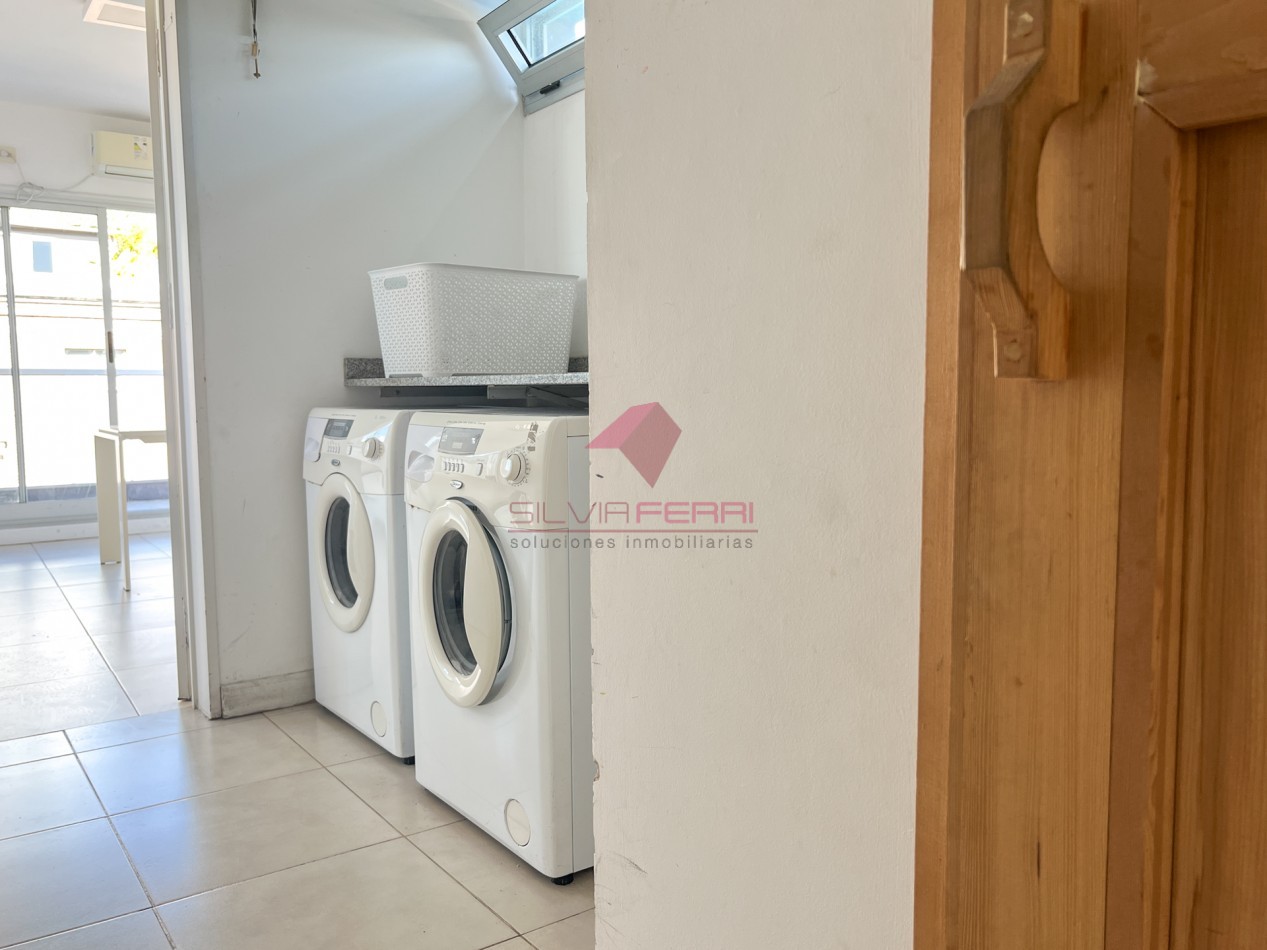 2 Ambientes Apto Profesional en Boulevard Charcas - Balcon, Baulera y Amenities - Ideal Inversion