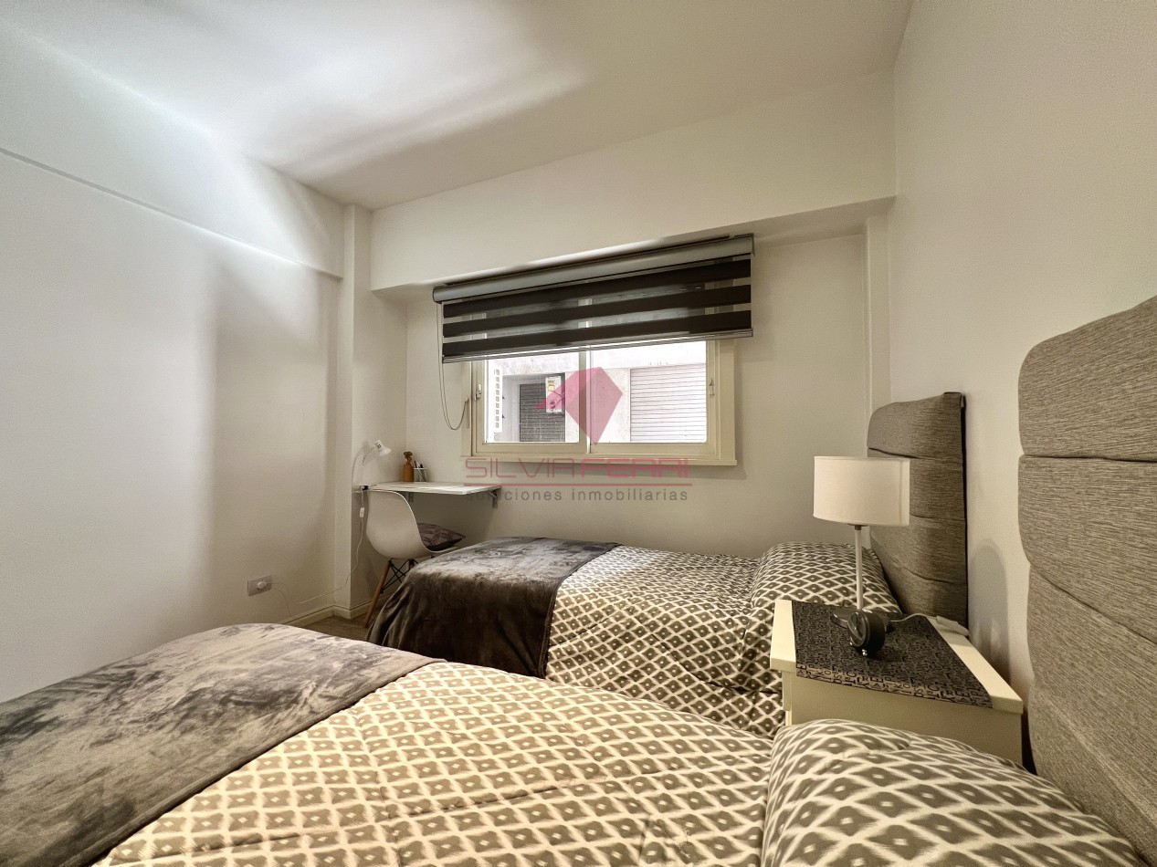 Venta departamento 2 amb + baulera. Reciclado totalmente . 4to piso lateral. Ubicado en el limite entre Colegiales y Belgrano