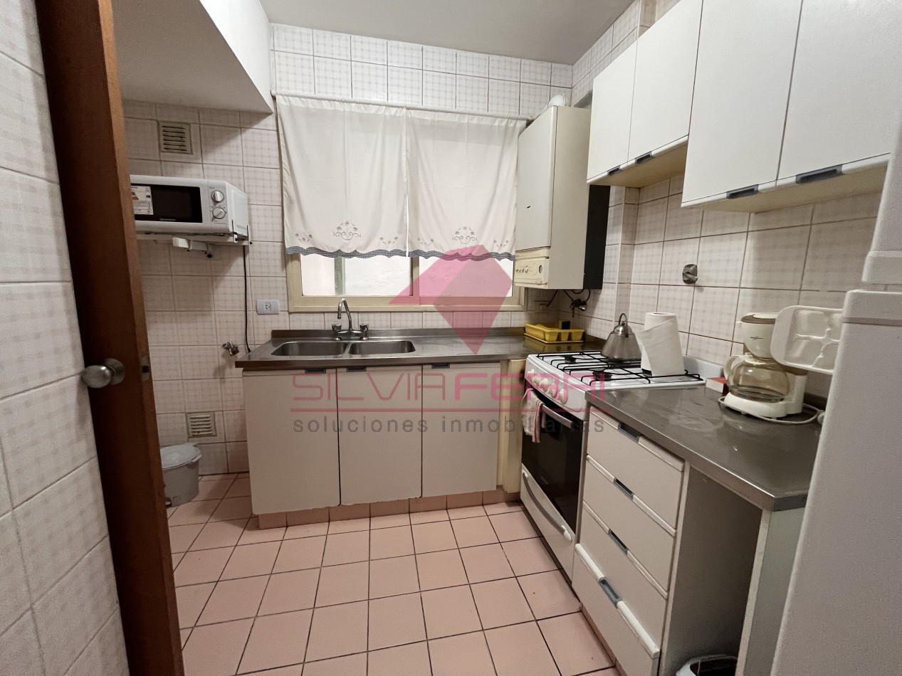 Apartamento en  alquiler 3 amb en barrio norte. Se alquila amoblado por 2 años. A una  cuadra estac subte D Pueyrredon 